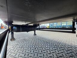 SCHMITZ CARGOBULL SKO 24/L-13.4 FP 60 COOL DB / Doppelstock / COC