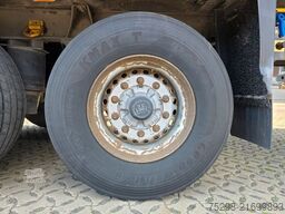 SCHMITZ CARGOBULL SKO 24/L-13.4 FP 60 COOL DB / Doppelstock / COC