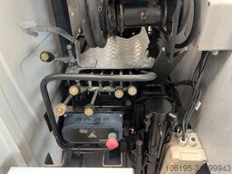 MERCEDES-BENZ Sprinter Kipper + HIAB Kran * Zul-Ges=3.500kg+