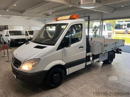 MERCEDES-BENZ Sprinter Kipper + HIAB Kran * Zul-Ges=3.500kg+