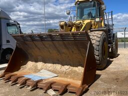 KOMATSU WA500-3