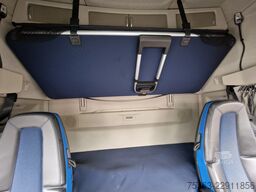 Volvo FH 13.460 Globetrotter XL 6x2 - Full spoiler - ...