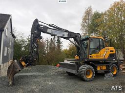 Volvo EW140D Wheeled Excavator with Rototilt, GPS and Gr