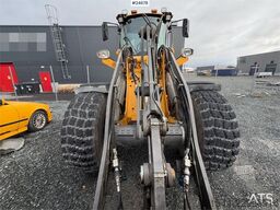 Volvo L50H Wheel loader - Bucket, Pallet Forks and Snow