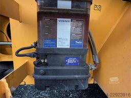 Volvo L50H Wheel loader - Bucket, Pallet Forks and Snow