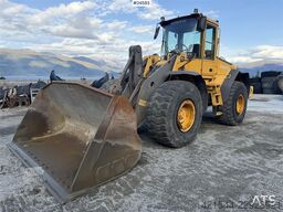 Volvo L120E Wheel Loader w/Bucket