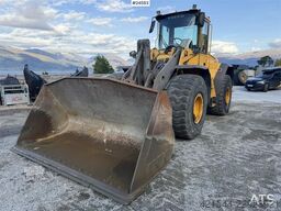 Volvo L120E Wheel Loader w/Bucket