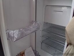 BÜRSTNER Campeo 4x4 C 540 4 x 4, Schlafdach, Offroad-Pak.