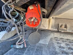 Volvo FM 340 / CARRIER I350 / LIFT ZEPRO