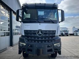 Mercedes-Benz Arocs 4058 AS 6x6 Tractor Head 180T Push Pull E...