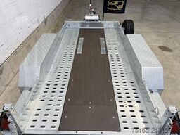 Brian James Digger Plant 543-2813-35-2-12R Maschinentranspor