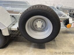Brian James Digger Plant 543-2813-35-2-12R Maschinentranspor