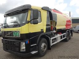 Volvo FM 12 18500liter tank,AIRCO,MANUAL GEARBOX