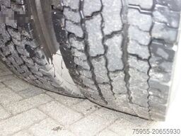 Volvo FM 12 18500liter tank,AIRCO,MANUAL GEARBOX