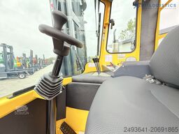 Combilift C4000 GAS DUPLEX 4600 FREE-LIFT CABIN