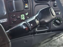 SCANIA P320 LOW ENTRY 6X2*4 HIAB