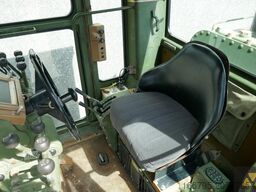 Caterpillar 130G Ex-army