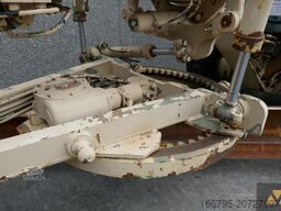 Caterpillar 130G Ex-army