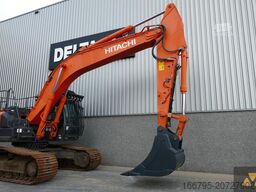 Hitachi ZX300LC-6