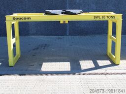 [div] TRESTLE 20T