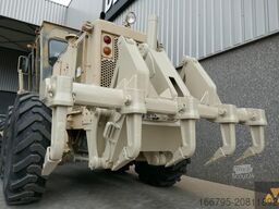 Caterpillar 130G Ex-army