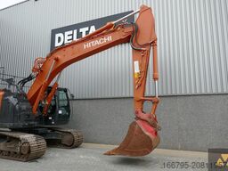 Hitachi ZX225USLC-6
