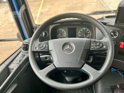 MERCEDES-BENZ Atego 818 4,35mKoffer*LBW+Tür*3Sitze*AC*Automati