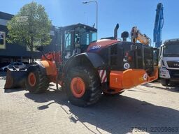 Hitachi ZW 250-6