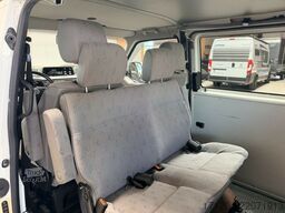 VW T4 2.5 TDI Syncro 4x4 7 Sitzer1. Hand