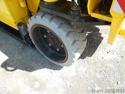 Holland Lift HL190E12