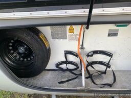 HYMER/ERIBA Eriba Feeling 425 inkl. Mover u. Batterie