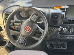 SUNLIGHT I 67S Klima Solar, Navi