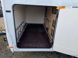 SUNLIGHT I 67S Klima Solar, Navi