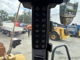 Caterpillar 962M ŁADOWARKA KOŁOWA