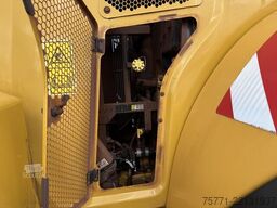 Caterpillar 962M ŁADOWARKA KOŁOWA