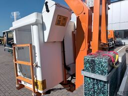 MULTICAR FUMO M30 C 4x4 Blumenbecker Hub- Arbeitsbühne