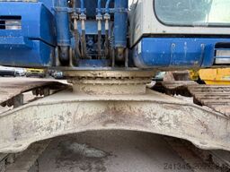 KOMATSU PC210LC-8 Oilquick 2x Schaufeln