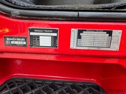 RENAULT Lander 430 8x2 23'300L