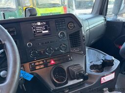 MERCEDES-BENZ Arocs 3248 8x4 Hiab 26T