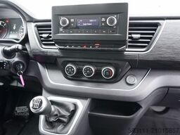 RENAULT TRAFIC III / BUS / 9 MIEJSC  / PIERWSZY W?A?CICI