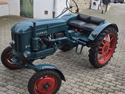 Hanomag R12 Doppelsitzbank
