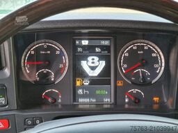 Scania R620-V8 Highline 6x4 - Bussbygg box with heater...