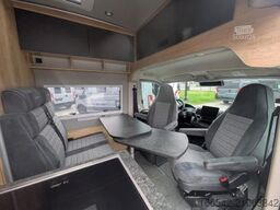 La Strada Avanti EB 180PS/Autom/Solar/Navi