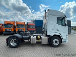 DAF XF 530 FT BL Retarder Hydraulik Corner View Navi