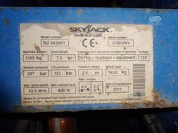 Skyjack 6826RT