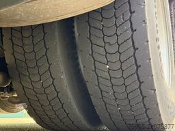 DAF XF 480 SSC FAR 812x250x275 CM INSIDE DHOLLANDIA