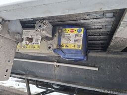 SCHWARZMÜLLER 3-Achs Schubboden Voll-Alu 91 m³ Liftachse