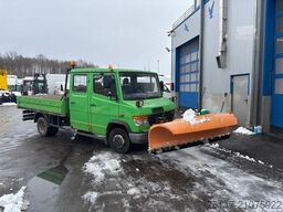 MERCEDES-BENZ 512 D Vario Doka 5-Sitzer Pritsche Schneepflug