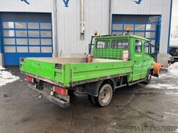 MERCEDES-BENZ 512 D Vario Doka 5-Sitzer Pritsche Schneepflug