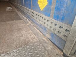 SCHMITZ CARGOBULL 3-Achs Megaliner Varios Edscha Hubdach Liftachse